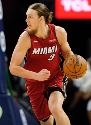 Kelly Olynyk Poster 3433311