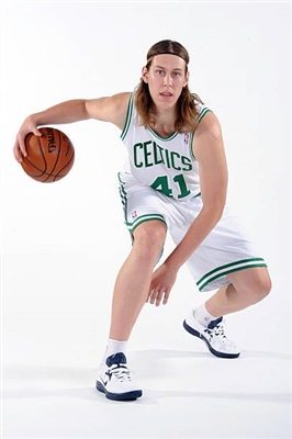 Kelly Olynyk Poster 3433342