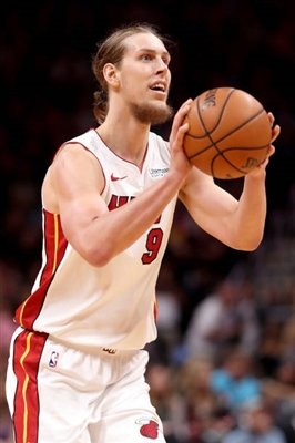 Kelly Olynyk Poster 3433343