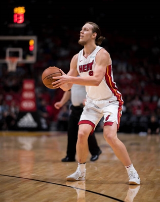 Kelly Olynyk Poster 3433371