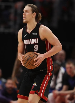 Kelly Olynyk Poster 3433395