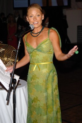 Kelly Ripa Poster 1261817