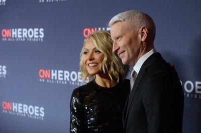 Kelly Ripa Poster 3145980