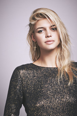 Kelly Rohrbach Poster 2596248