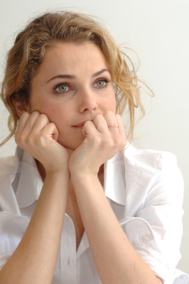 Keri Russell Poster 2403202