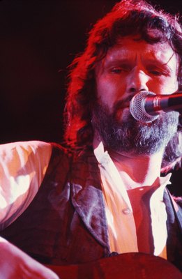 Kris Kristofferson Poster 2591379