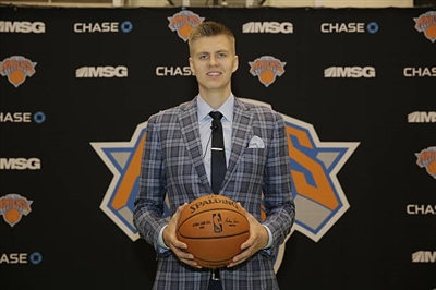 Kristaps Porzingis Poster 3437823