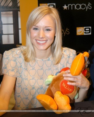 Kristen Bell Poster 1246361
