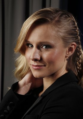 Kristen Bell Poster 2006014