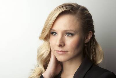 Kristen Bell Poster 2006033
