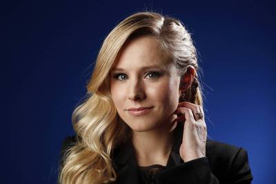 Kristen Bell Poster 2006038