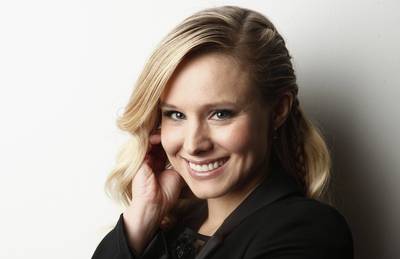 Kristen Bell Poster 2006044