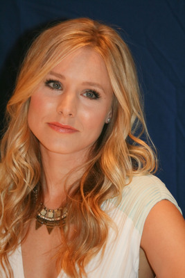 Kristen Bell Poster 2222535