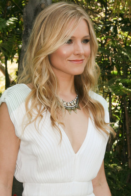 Kristen Bell Poster 2222546