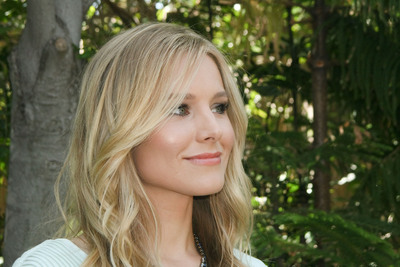 Kristen Bell Poster 2222572