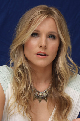 Kristen Bell Poster 2241054