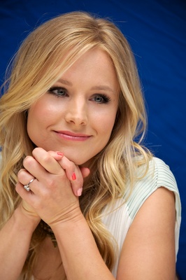 Kristen Bell Poster 2241069