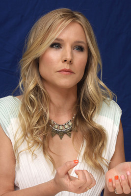 Kristen Bell Poster 2241076