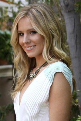 Kristen Bell Poster 2241112