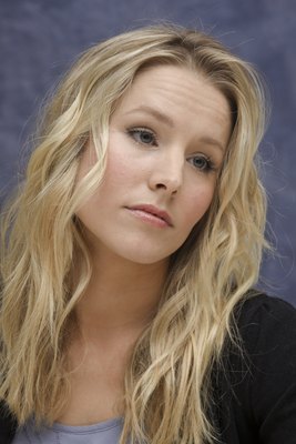 Kristen Bell Poster 2260800