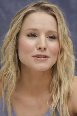 Kristen Bell Poster 2260817