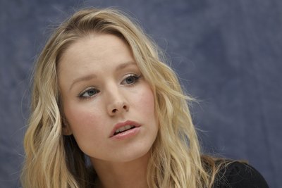 Kristen Bell Poster 2260822