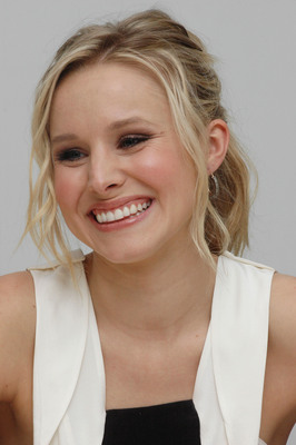 Kristen Bell Poster 2283490