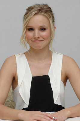 Kristen Bell Poster 2283492