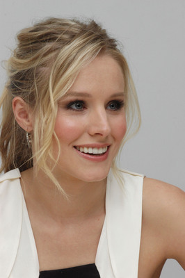 Kristen Bell Poster 2283505