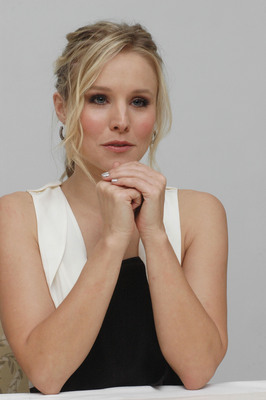 Kristen Bell Poster 2283508