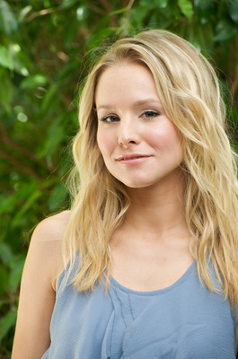Kristen Bell Poster 2335118