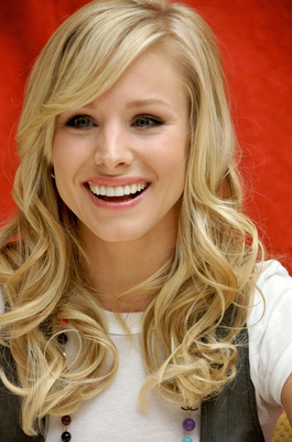 Kristen Bell Poster 2335127