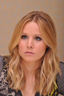 Kristen Bell Poster 2363258