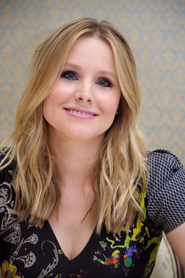 Kristen Bell Poster 2432899