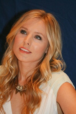 Kristen Bell Poster 2438356