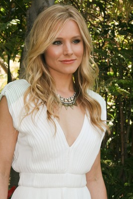 Kristen Bell Poster 2438357
