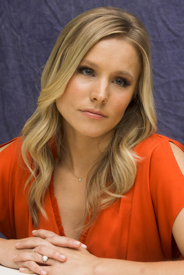 Kristen Bell Poster 2454071