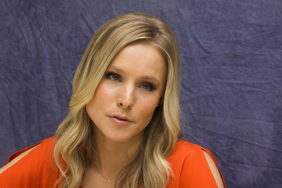 Kristen Bell Poster 2454076