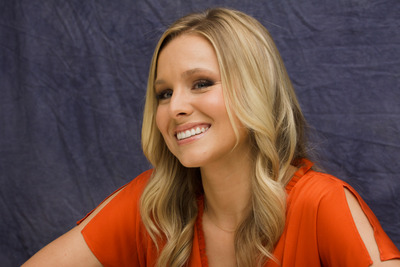 Kristen Bell Poster 2454077