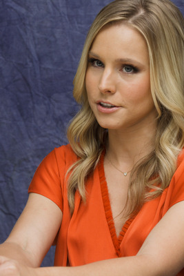Kristen Bell Poster 2454086