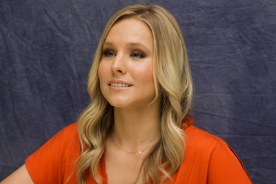 Kristen Bell Poster 2454091