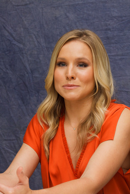 Kristen Bell Poster 2454093