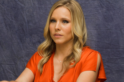 Kristen Bell Poster 2454120