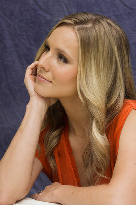 Kristen Bell Poster 2454136