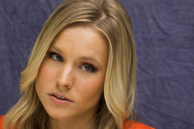 Kristen Bell Poster 2454137