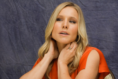Kristen Bell Poster 2454139