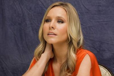 Kristen Bell Poster 2454141