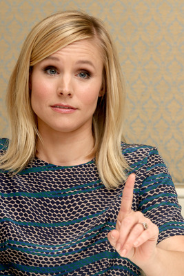 Kristen Bell Poster 2469693