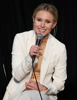 Kristen Bell Poster 3849835