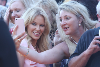 Kylie Minogue Poster 2929368